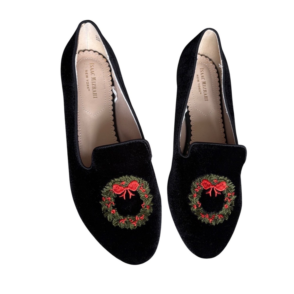 Isaac Mizrahi NWOT Velvet Christmas Wreath Loafers